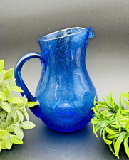 Pichet en verre bullé bleu signé Biot - 661003