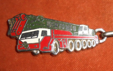 Porte-clés BERTOMEU LYON - ST ETIENNE LEVAGE CAMION GRUE ( métal émaillé )