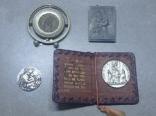 LOT OBJETS RELIGIEUX MEDAILLES PLAQUE REF01132J