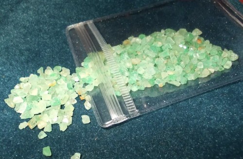 émeraude brutes 120 carats