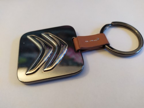Porte clé citroën - porte,