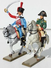 2 ANTIQUE LEAD KNIGHTS - 1ST