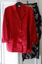 Pyjama neuf en satin marque Marjolène taille 42