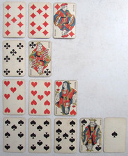 13 anciennes cartes à jouer avec filigrane laurier pour compléter un jeu...