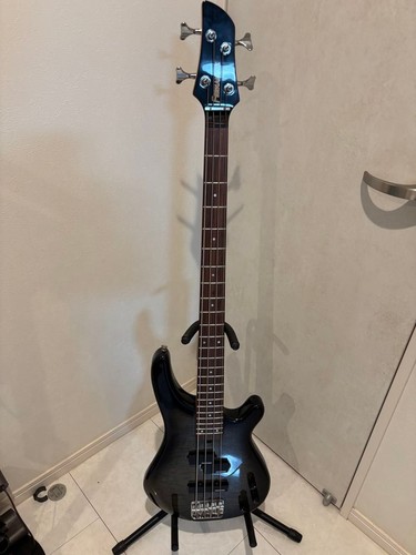Basse électrique fernandes - basse,