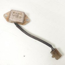 Régulateur de tension origine