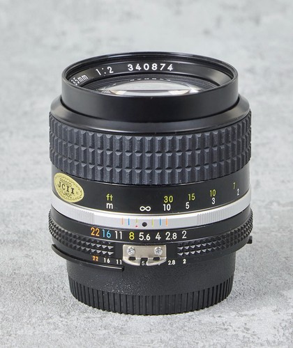 Nikon ai s - 1:2, ais