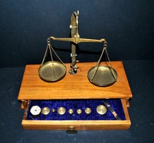 Balance Trébuchet ancienne en