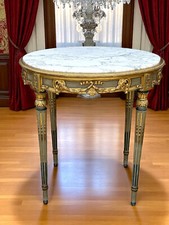 GUERIDON ROND XIXe DE STYLE LOUIS XVI EN BOIS PEINT ET DORÉ AVEC DESSUS MARBRE