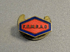 INSIGNE EPINGLETTE FNMRAG MUTILES REFORMES AUXILIAIRES DE GUERRE Augis 1930 BE