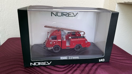 Norev camion renault - 1/43,