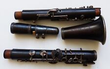 Clarinette ancienne en bois noir ARTHUR UEBEL