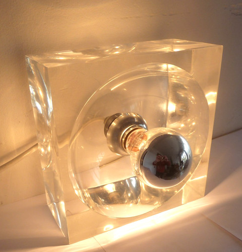 Lampe cube plexiglas michel - lampe,