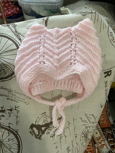 Baby beanie newborn - baby, hand