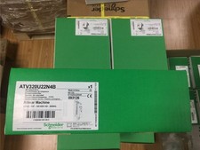 1PC Schneider ATV320U22N4B