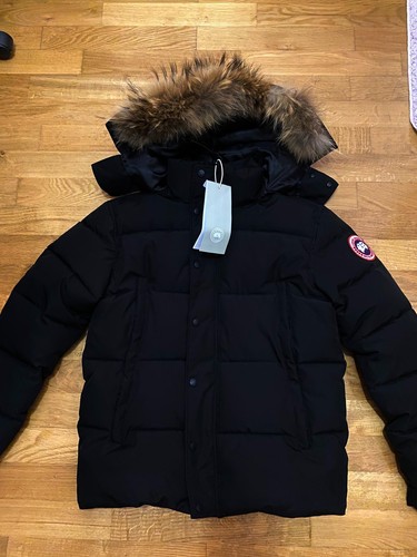 Canada goose black puffer - canada,