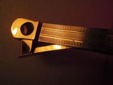 ANCIEN COUPE CIGARE  METAL