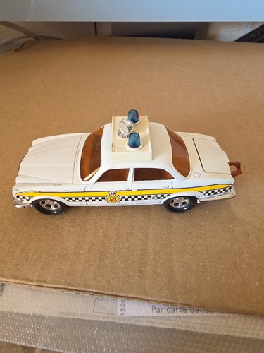 Jaguar xj12 police matchbox - jaguar,