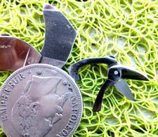 ELOI PERNET ONGLIER NAPOLÉON 3 .1867 BB .ARGENT COUTEAU LIME CISEAUX.DESCRIPTION