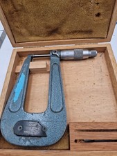 M TESA Micromètre à col de cygne profond touches plates  0-25mm, col 100mm