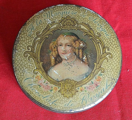 Boîte ancienne tôle - boîte,