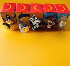 Lot 5 figurines Looney tunes -