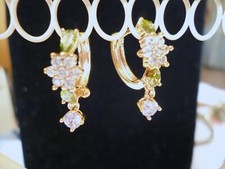 Superbes boucles d'oreille