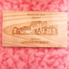 PLAQUE EN BOIS CAISSE A VIN CHATEAU LAFAURIE PEYRAGUEY 1er CRU CLASSE SAUTERNES 
