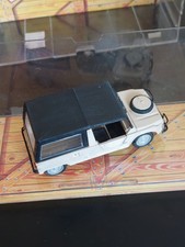 Citroën Mehari 4X4 1979 creme et noire Norev échelle 1/43