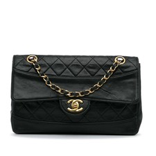 Chanel Matelassé Cuir