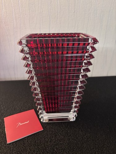 Vase rouge eye rectangulaire