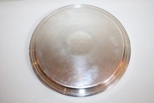 Dessous de plat en métal argenté, orfèvre Christofle modèle Cléry, guilloché