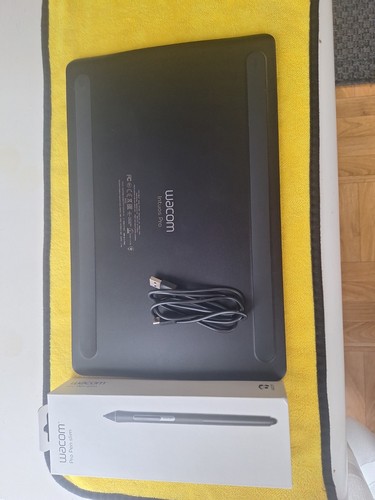 Tablette wacom intuos - wacom, pro