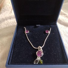 Ensemble collier et boucles