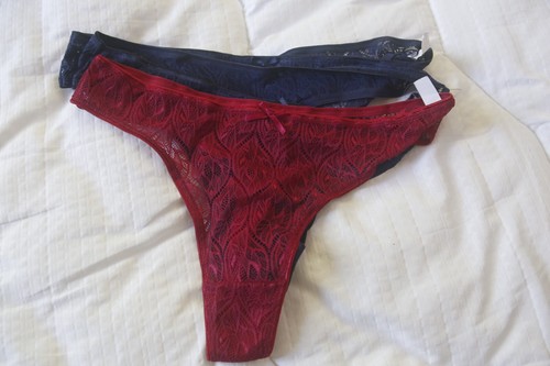 Lot trois strings - lot,