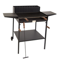 Barbecue À Charbon Et Bois