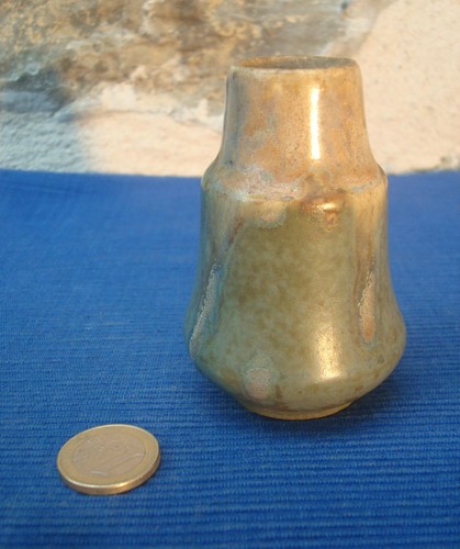 V54 joli petit vase grès - joli,
