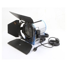 Arri True Blue T2 2000 W