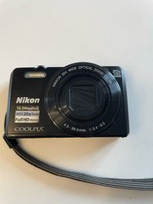Nikon Coolpix S7000 Digital