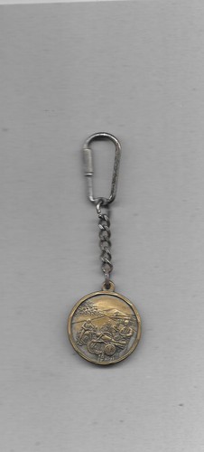 Porte cles medaille relief - cles,