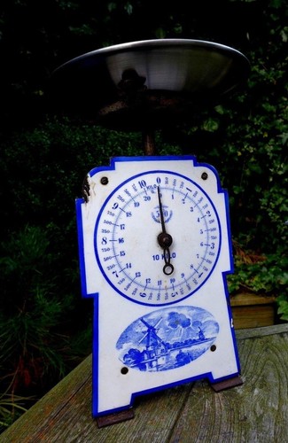 Kitchen scale enamel 10kg - enamel,