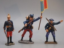PLOMB HACHETTE  3  SOLDATS  FRANCAIS