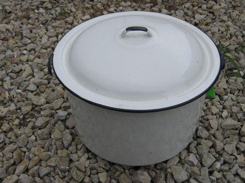 Vintage used white metal - ,