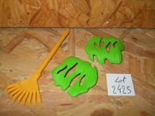 #2425# PLAYMOBIL OUTIL RAMASSE FEUILLES AVEC FOINS VERT