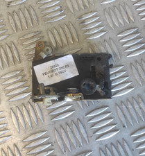 Serrure porte avant gauche -