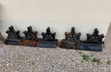 Ensemble de 5 tuiles faitière ancienne gothique en terre cuite sculptées