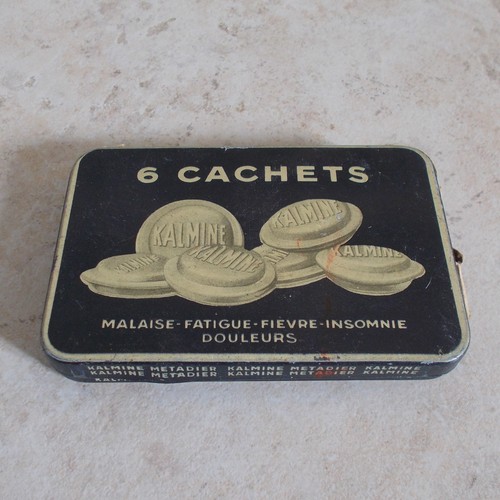 Ancienne boite métal - , kalmine