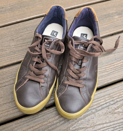 Veja Esplar Brown Leather