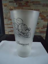 verre mickey en croquis