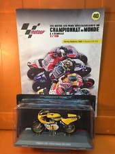 MOTOS 1/18   N° 40 YAMAHA YZR